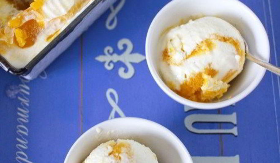 Рецепт ванильного мороженого с шафраново-манговой прослойкой