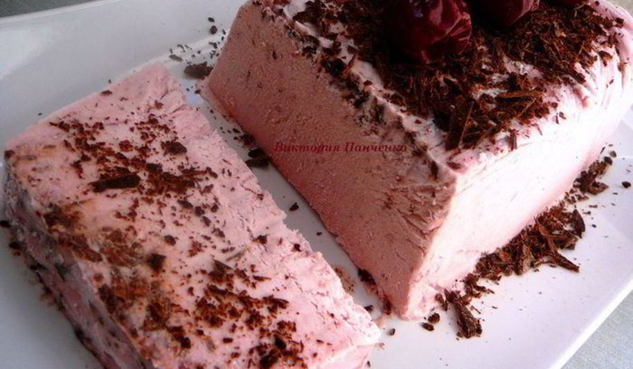 Рецепт вишневого мороженого с шоколадной стружкой