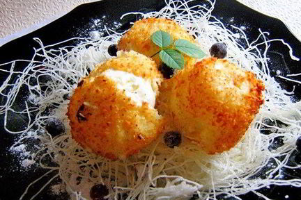 Жареное мороженое с фунчезой