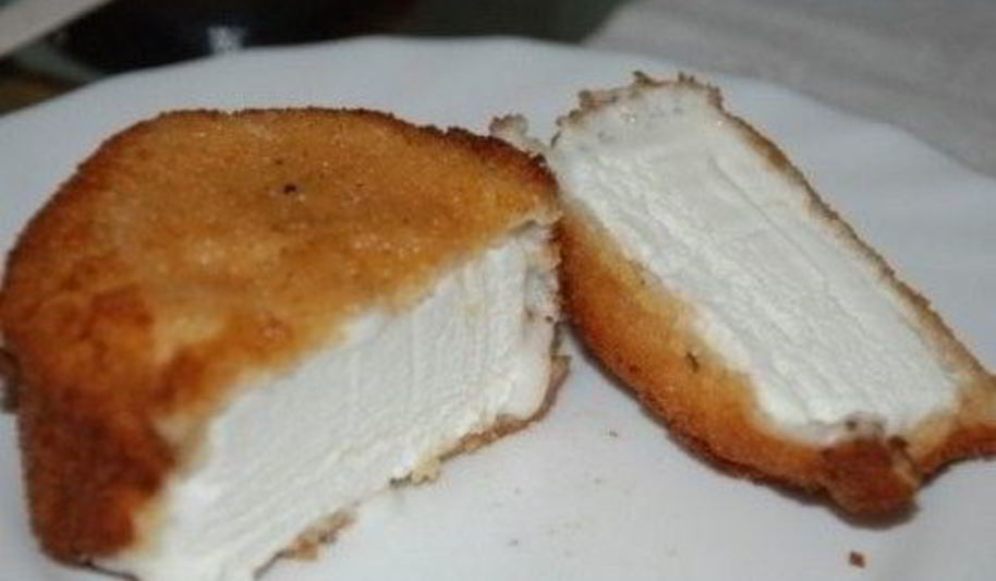 Рецепт жареного мороженого в панировочных сухарях