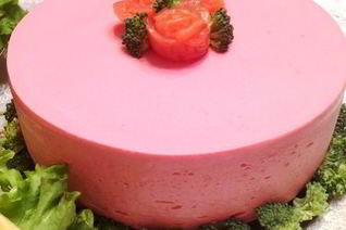 Блинный чизкейк со сливочно-рыбным муссом