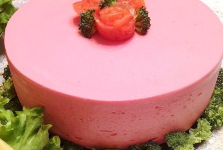 Блинный чизкейк со сливочно-рыбным муссом