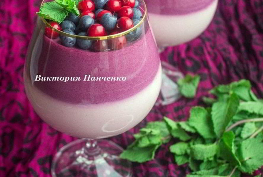 Бруснично-черничный мусс