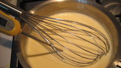 фиалковый торт-мусс с черникой весна в тулузе