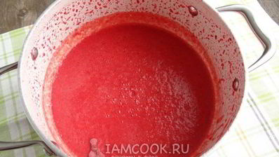 клубнично-зефирный мусс