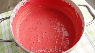 клубнично-зефирный мусс