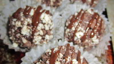 конфеты с черничным муссом