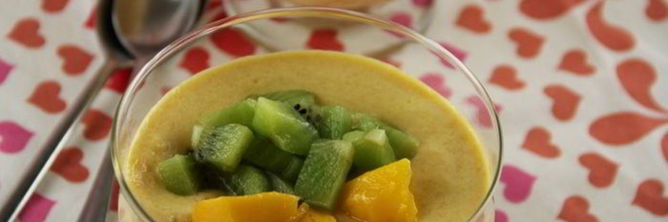 Легкий крем-мусс из манго с рикоттой