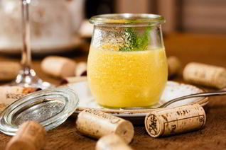 Легкий мусс из манго