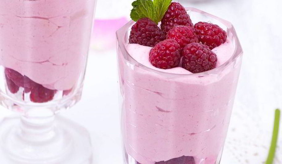 Рецепт малинового мусса с ароматом розы