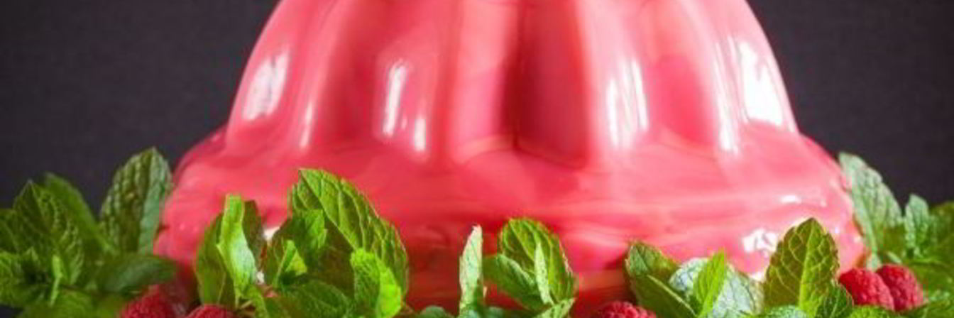 Малиновый муссовый торт