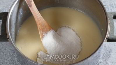 малиновый муссовый торт