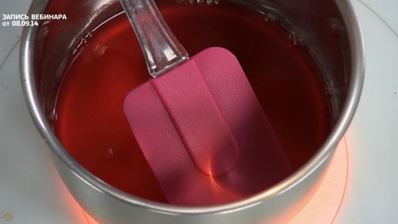 мусс из куриной печенки с икрой из морса