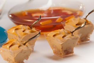 Мусс из вареной сгущенки с китайской грушей