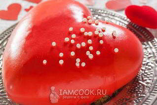 Муссово-клубничный торт