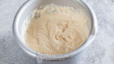 муссово-клубничный торт