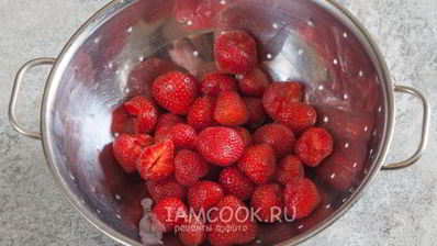 муссово-клубничный торт