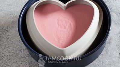 муссово-клубничный торт