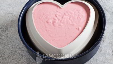 муссово-клубничный торт