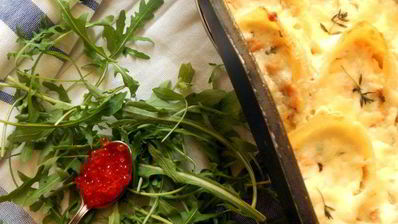 паста ракушки с муссом из семги, маскарпоне, руколы и красной икрой