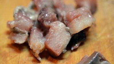 селедочный мусс на хрустящих тостах