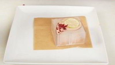 шоколадный мусс с клюквой и лаймом