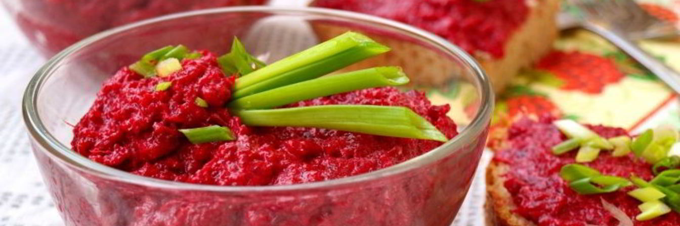 Свекольный мусс с брынзой