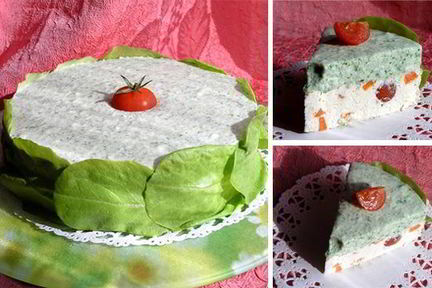 Торт-мусс с курицей, шпинатом и черри