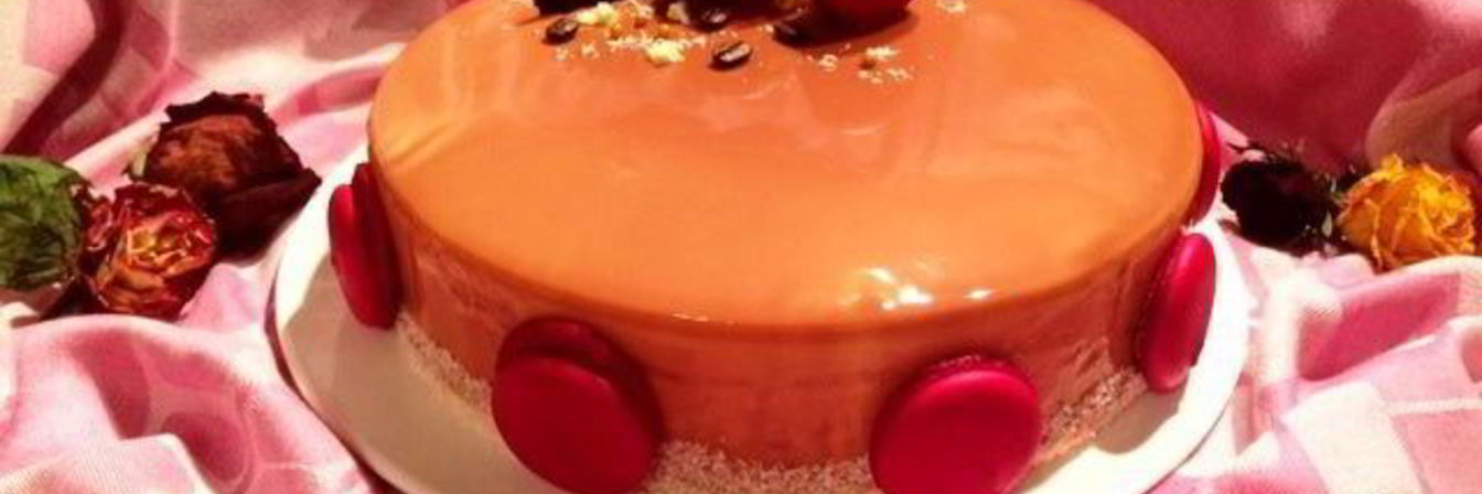 Торт-мусс тирамису с зеркальной глазурью