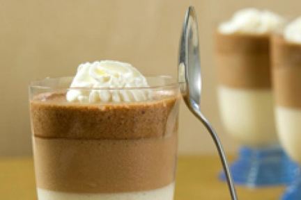 Трехцветный шоколадный мусс