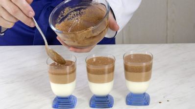 трехцветный шоколадный мусс