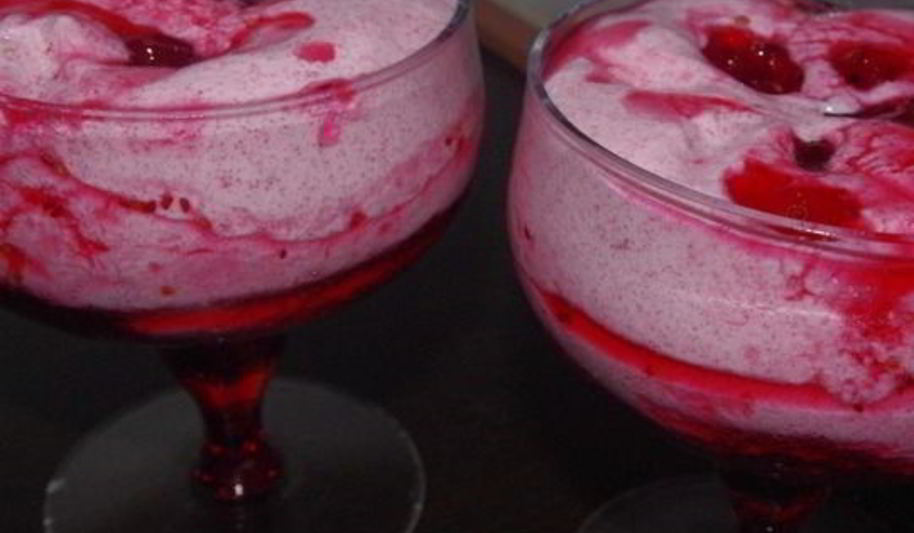 Рецепт ягодного мусса на манке