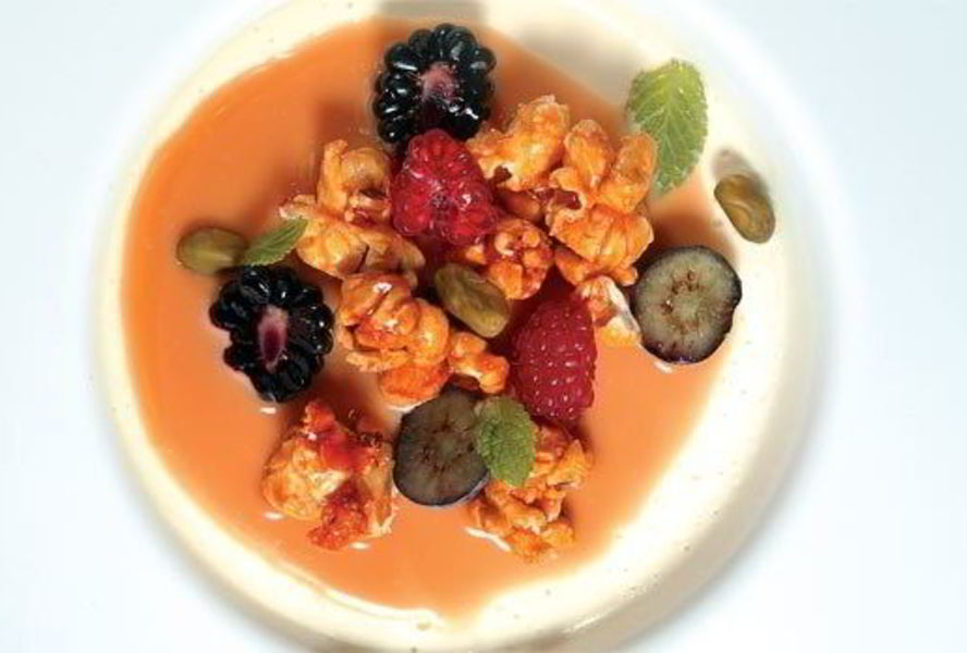 Панна-котта со сладким попкорном