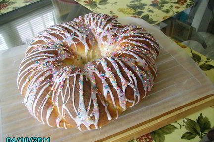 Итальянский пасхальный хлеб