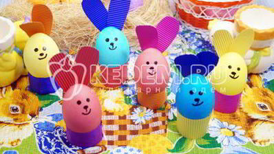 крашеные яйца пасхальные кролики