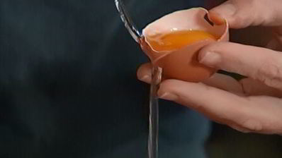 кулич с вишней и клюквой