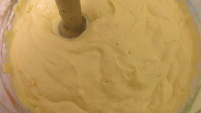 молочно-мятная пасха цветок