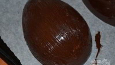 пасхальное шоколадное яйцо