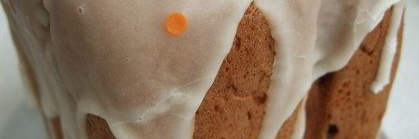 Пасхальный кулич со специями и лимонной цедрой