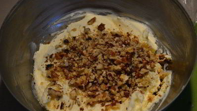 сливочная пасха с грецкими орехами и финиками