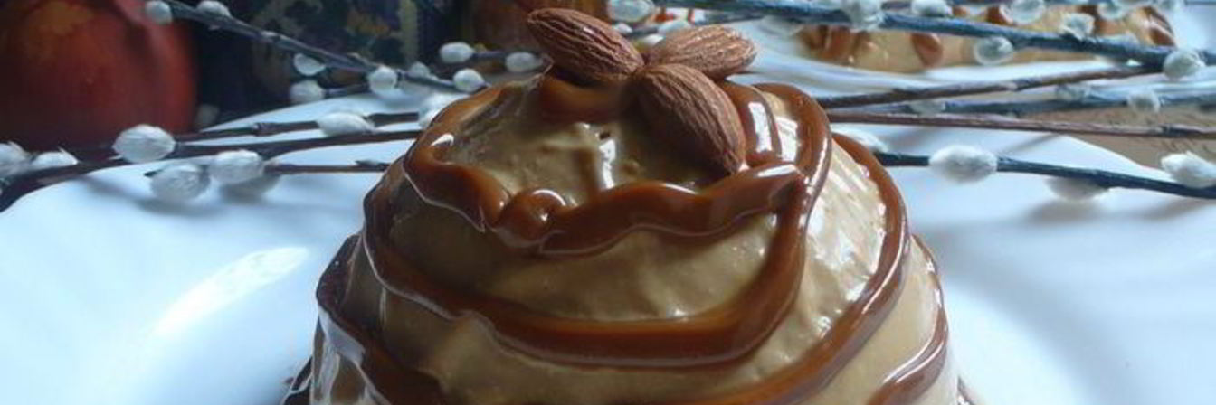 Творожная пасха с вареной сгущенкой