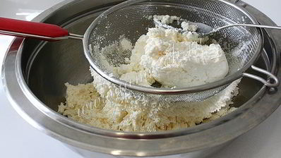 творожная пасха шоколадная с сухофруктами