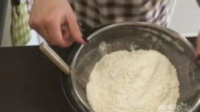 вкусный пасхальный кулич с цедрой и цукатами