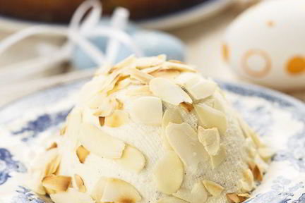 Заварная царская пасха с миндалем