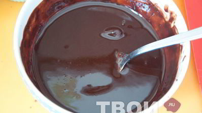 шоколадный десерт