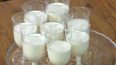 сметанная панна котта с вишневым соусом