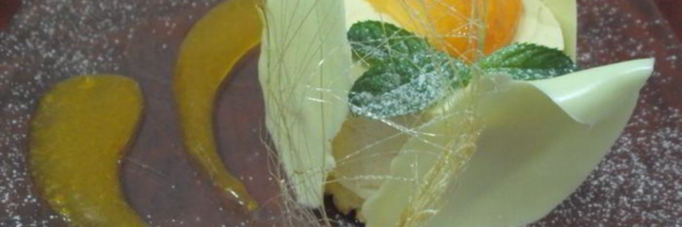 Карамельное суфле с абрикосовым пюре