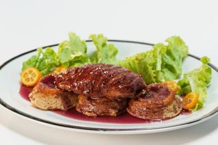 Копченая утка с яблочным суфле