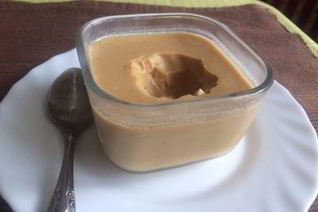 Низкокалорийное молочно-карамельное суфле