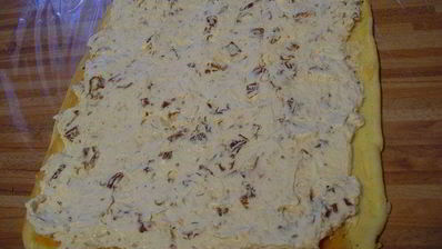 рулет-суфле с пармезаном и вялеными томатами